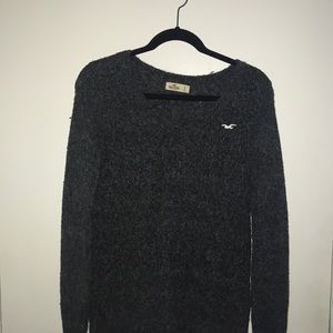 Holister V-neck sweater
